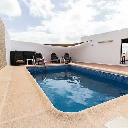 Casa Nora * Guime